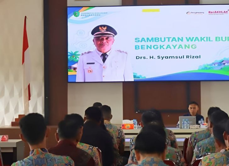 Photo of Pemkab Bengkayang Perkuat Digitalisasi Desa untuk Meningkatkan Pelayanan