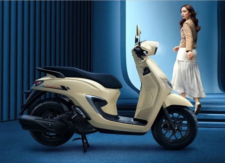 Photo of Hadir dengan Pilihan Warna Baru, New Honda Stylo 160 2026 Semakin Fashionable Tegaskan Skutik Favorit Premium