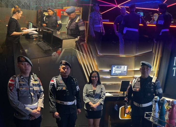Photo of Jaga Disiplin Personel, Provos Satbrimob Kalbar Pantau Tempat yang Dilarang Dikunjungi