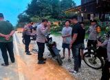 Photo of Polsek Sekayam Tertibkan 12 Motor Berknalpot Brong, Pengendara Dibina dan Diarahkan Gunakan Knalpot Standar