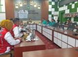 Photo of KONI Singkawang Optimis Bisa Meraih 58 Medali Emas dan Masuk Peringkat Lima Besar di Porprov XIV Kalbar