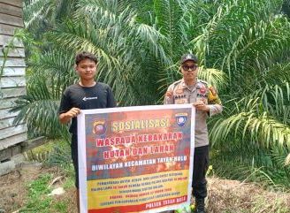 Cegah Karhutla Sejak Dini, Polsek Tayan Hulu Gencarkan Patroli dan Edukasi Warga