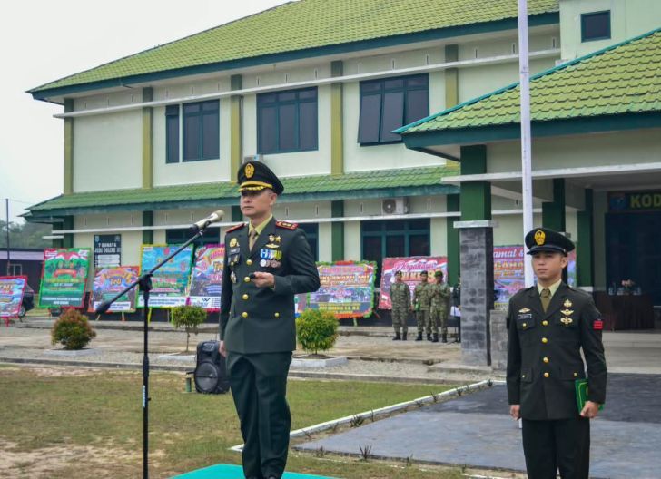 Photo of HUT ke-81 TNI, Dandim 1210/Landak Pimpin Upacara dan Teguhkan Semangat Pengabdian kepada Rakyat