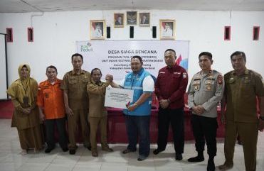 PLN Peduli Perkuat Kesiapsiagaan Masyarakat Hadapi Potensi Bencana di Desa Sijang, Sambas