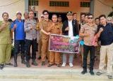 Photo of Di Tengah Kemarau Panjang, Polsek Tayan Hilir Ajak Warga Lindungi Lingkungan
