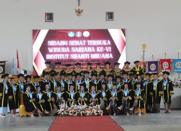 Photo of 99 Mahasiswa ISB Bengkayang Diwisuda, Jadi Motor Perubahan