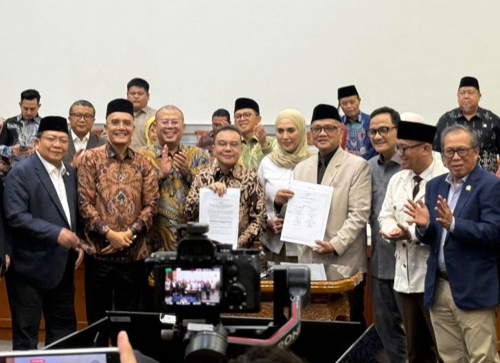 Photo of Komisi VIII DPR: Pelunasan Biaya Haji Reguler 2027 Dapat Subsidi Rp3 Juta ?atau Membayar Pelunasan Rp23,248,825
