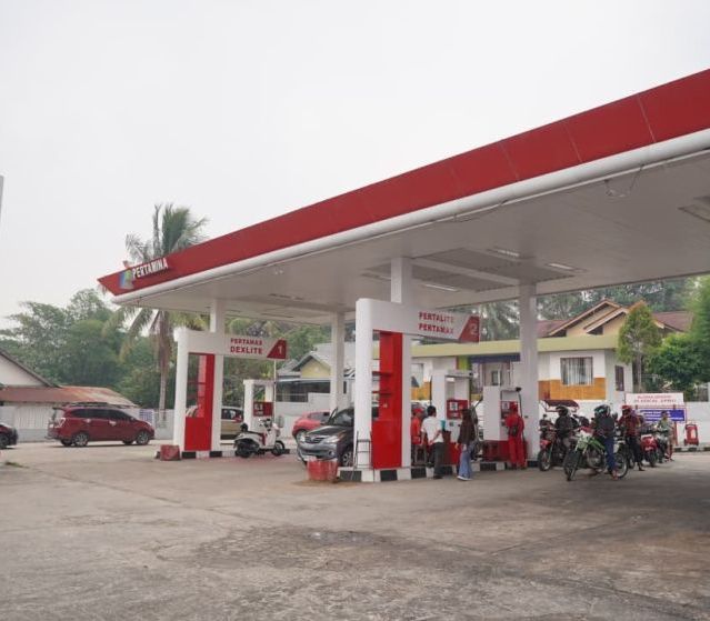 Pertamina Patra Niaga Regional Kalimantan Perkuat Pendampingan Konsumen Selama Perpanjangan Ganjil-Genap Pertalite di Sintang