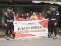 Jangkau Empat Wilayah, Brimob Kalbar Salurkan Bantuan hingga Korban Karhutla