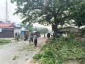 Koramil 1210-03/Mandor Bersama Forkopimcam dan Masyarakat Gelar Kerja Bakti di TKN Pembina Mandor