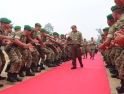 Pangdam XII/Tpr Dampingi Menhan RI Tinjau Kesatrian Yonif TP 833/Bumi Daranante