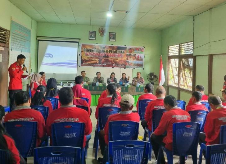 Photo of Masyarakat Engkahan Dibekali Kesiapsiagaan Karhutla, MPA Dibentuk untuk Perkuat Pencegahan