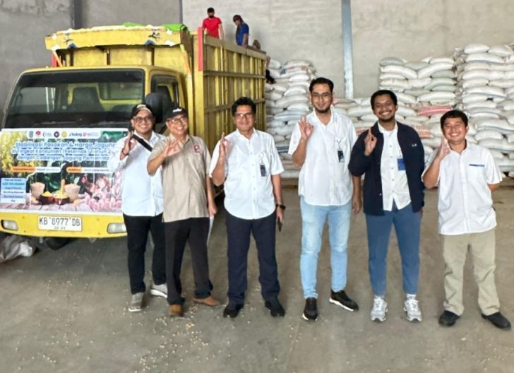 Photo of BULOG Kalbar Terus Percepat Penyaluran SPHP Jagung Pakan, Pastikan Stok Nasional Mencukupi