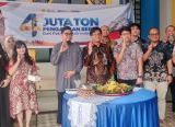 Photo of Gelar Syukuran Capaian Nasional 4 Juta Ton Beras, Bulog Kalbar Masuk Lima Besar Kanwil se-Indonesia