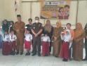 Kejari Singkawang Sudah Salurkan 1000 Lebih KIA Kepada Siswa SD