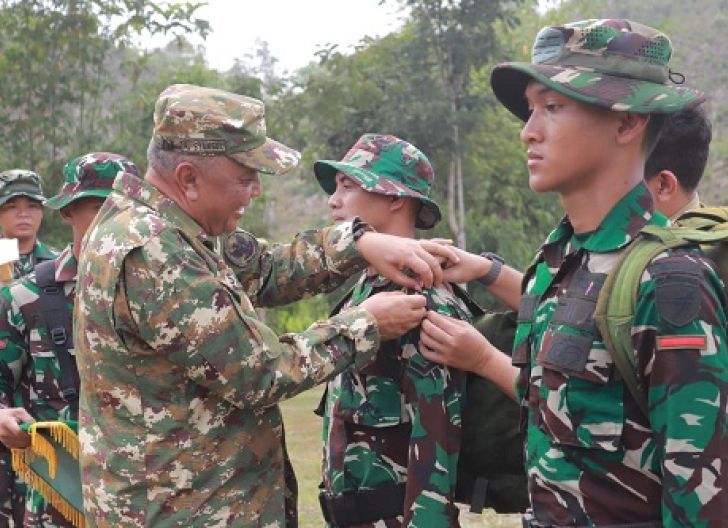 Photo of Dari Desa untuk Negeri, TMMD ke-130 Bengkayang Perkuat Gotong Royong dan Kesejahteraan Warga