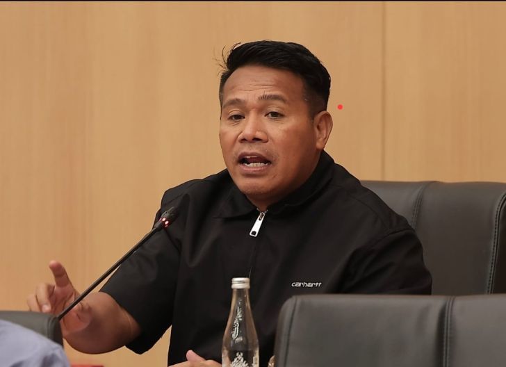Photo of Tidak Perlu Gengsi, Komisi XII DPR: Pemerintah Dapat Pertimbangkan Bantuan Asing Tangani Karhutla
