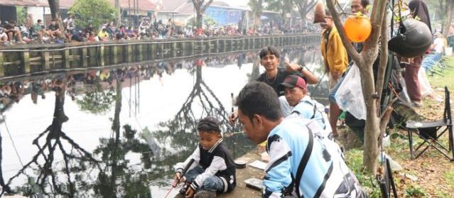 Ribuan Peserta Ikuti Lomba Mancing di Sungai Jawi, Meriahkan HUT ke-255 Pontianak