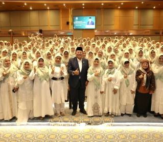 Muslimat NU Jabar Sampaikan Rekomendasi Strategis, Cucun Siap Kawal di DPR