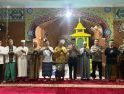 Jaga Silaturahmi dan Kamtibmas, Polsek Tayan Hilir Rutin Sholat Subuh Bersama Warga