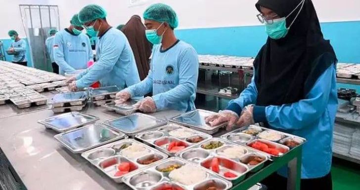 Ahli Ekonomi: MBG Dorong Ekonomi Rakyat dan Ciptakan Lapangan Kerja