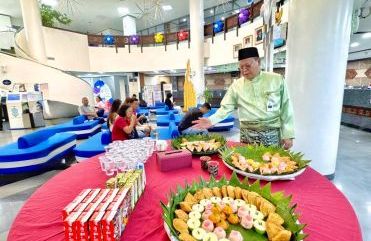 Semarak HUT ke-255 Pontianak, Bank Kalbar KCU Pontianak Hadirkan Nuansa Budaya dan Sajian Tradisional
