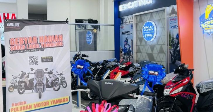 Lewat Program Sobek Label, Yamaha Kharisma Makmur Abadi Serahkan Hadiah Utama Yamaha Gear Ultima Sekaligus Edukasi Oli Asli Yamalube