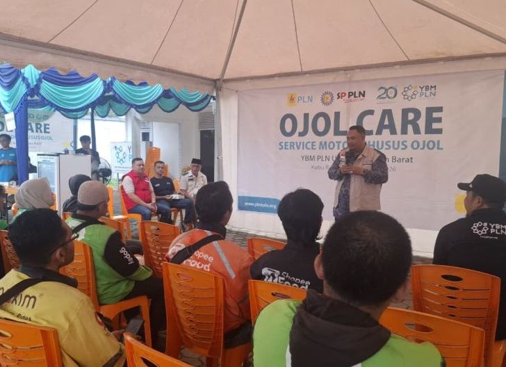 Photo of YBM PLN UID Kalbar Hadirkan Ojol Care, Ringankan Perjuangan 500 Pengemudi Ojek Online