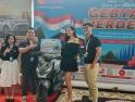 Beli Daihatsu, Ervina Bawa Pulang Honda BeAT Street: Hadiah Mobil Menanti di Periode Berikutnya