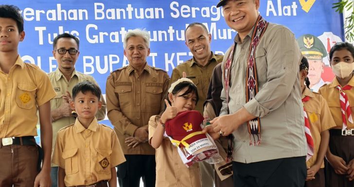 Bukan Sekadar Janji, Program Seragam dan ATS Gratis Masuki Tahun Kedua, Sasar 8.500 Siswa SD dan SMP