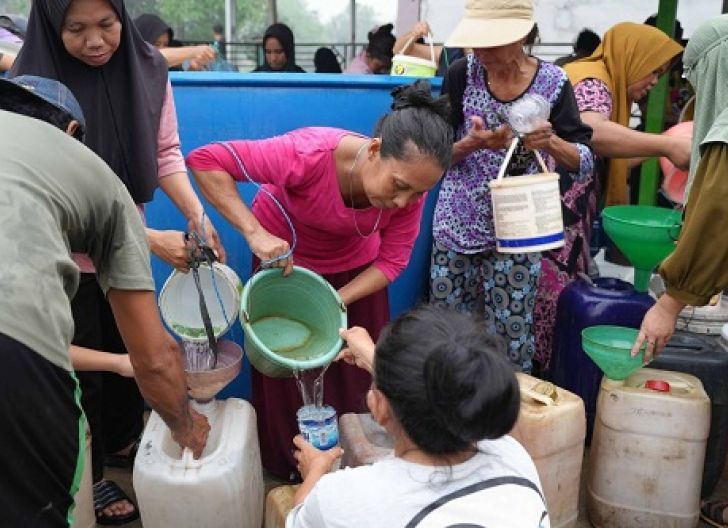 Photo of KIPP dan BPBD Kayong Utara Distribusikan Sejuta Liter Air Bersih