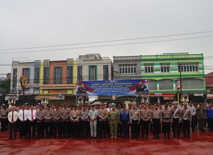 Photo of Polres Sanggau Gelar Apel Pasukan Operasi Patuh Kapuas 2026