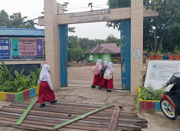 Photo of Asika Desak BPK Audit Dana Revitalisasi SDN 39 Sungai Raya