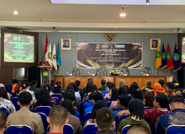 Photo of Dialog Kepemudaan, Firdaus Tegaskan Komitmen MPC PP Pontianak Beri Kontribusi Positif
