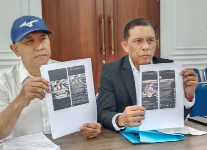 Photo of Merasa Difitnah atas Pemberitaan Hoax di Dua Akun TikTok, Anggota DPRD Kalbar Husin Siap Tempuh Jalur Hukum