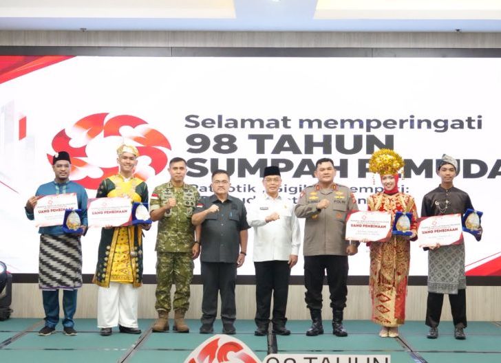 Photo of HSP ke-98, Ria Norsan Ajak Pemuda Kalbar Patriotik, Gigih, dan Berempati