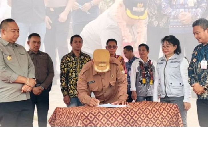 Photo of Bupati Ketapang Apresiasi Tujuh Desa Deklarasi ODF