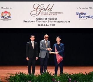 Harumkan Nama Indonesia, Pelajar Asal Pontianak Terima Penghargaan NYAA Gold dari Presiden Singapura